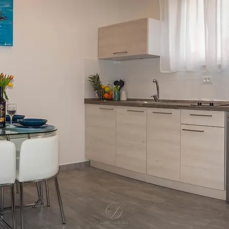 Sun Studio Apartment Trogir